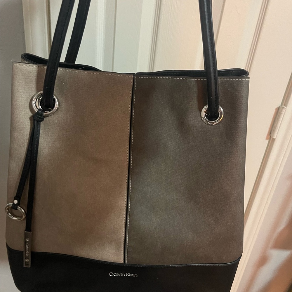 Calvin Klein Women's Tote Bag - Tan and Black